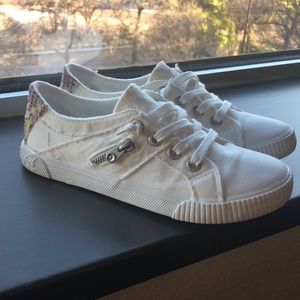 Womens Blowfish White Shoes